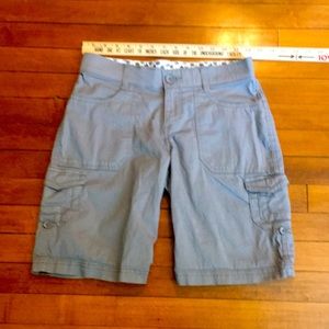 Lee sinfully soft gray cargo shorts size 4